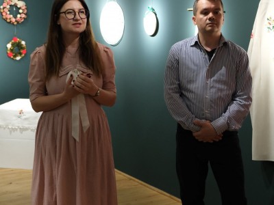 Wernisaż wystawy - BARWNIE - 11.07.2025-DSCF5548.jpg